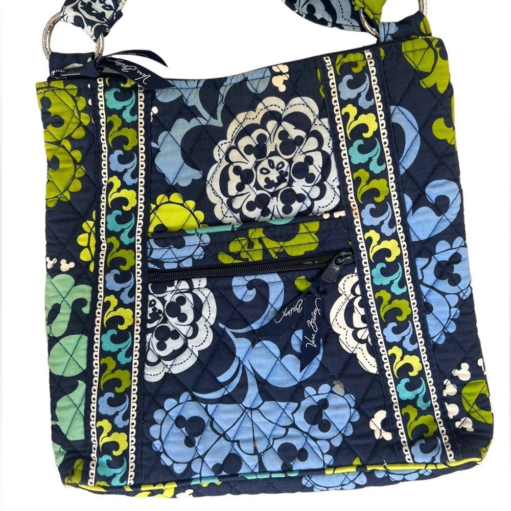 Vera Bradley Disney Parks Crossbody "Where's Mickey" Bag Purse - Picture 3 of 3